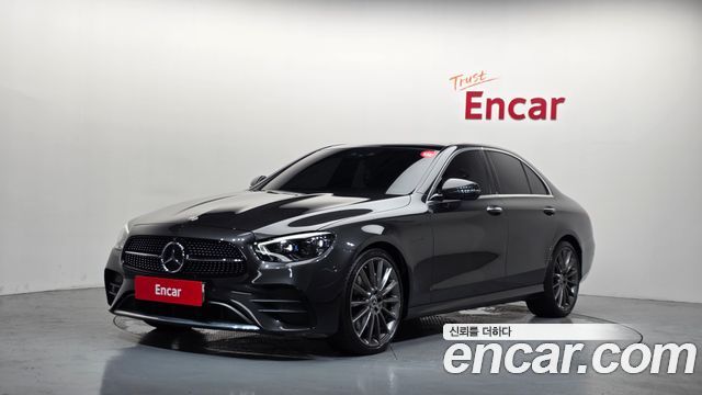 Mercedes-Benz E-Class 2021