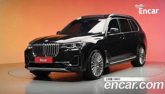 BMW X7 2021