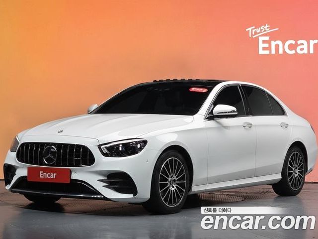 Mercedes-Benz E-Class 2023