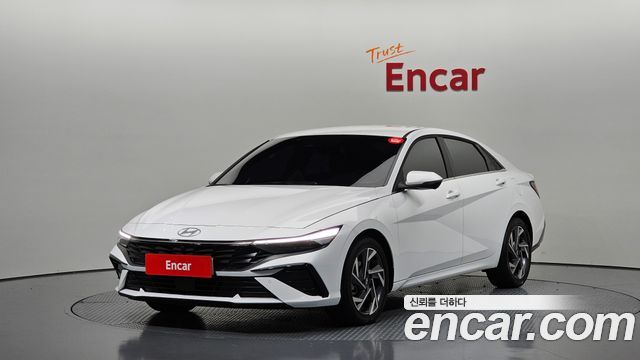 Hyundai AVANTE 2025