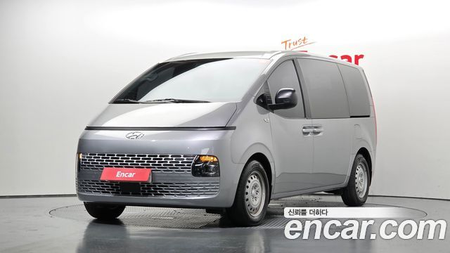 Hyundai Staria 2022