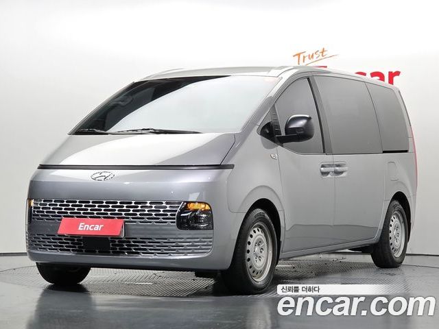 Hyundai Staria 2022