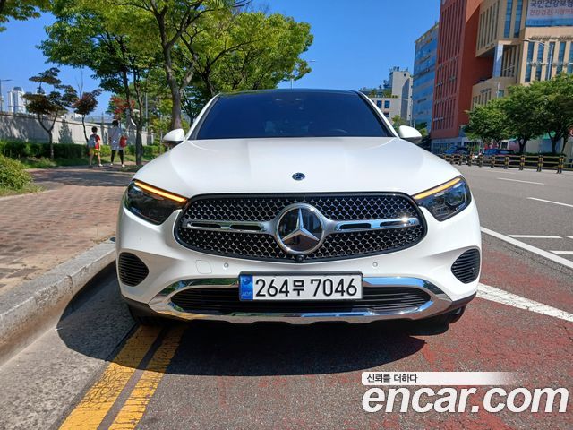 Mercedes-Benz GLC-Class 2024