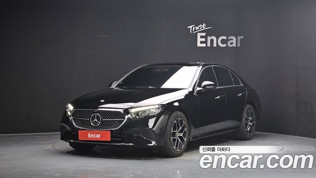 Mercedes-Benz E-Class 2025