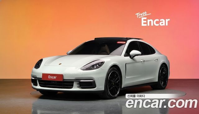 Porsche Panamera 2020