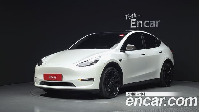 Tesla Model Y 2022