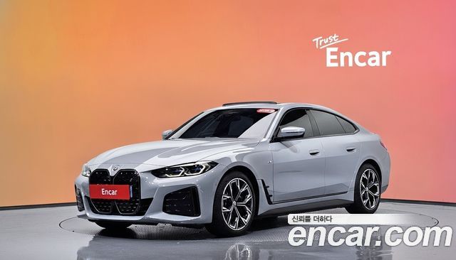 BMW i4 2023
