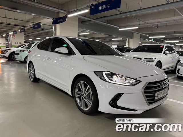 Hyundai AVANTE 2017