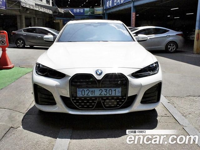 BMW i4 2023