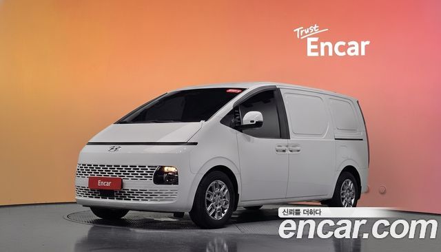 Hyundai Staria 2021