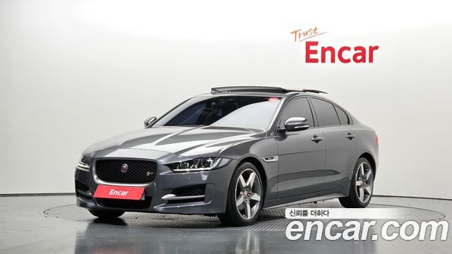 Jaguar XE 2019