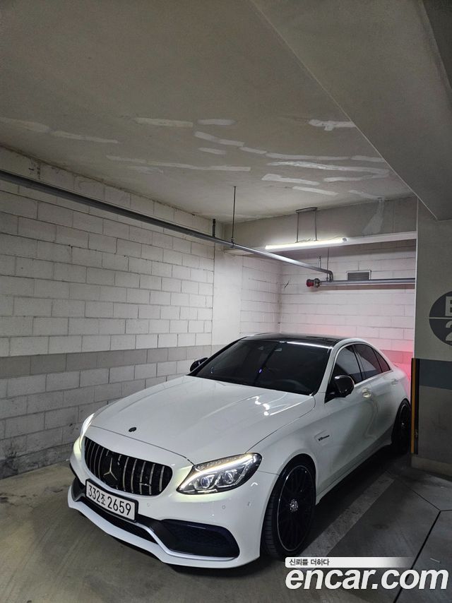 Mercedes-Benz C-Class 2017