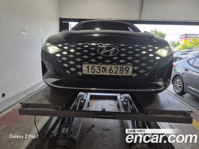 Hyundai Grandeur 2020