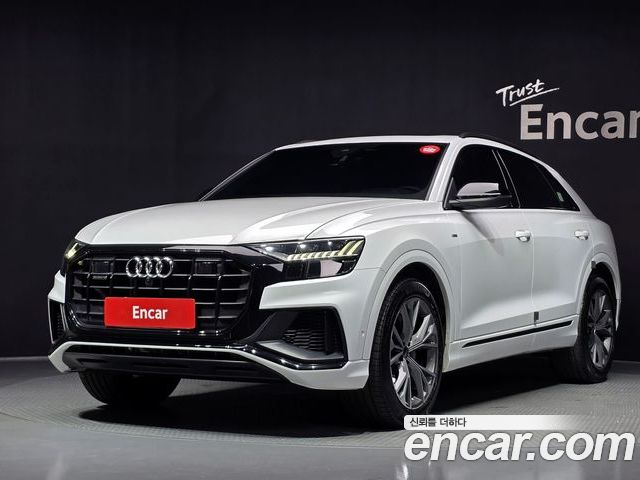 Audi Q8 2022