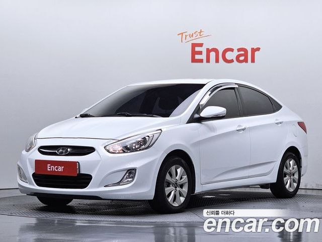 Hyundai Accent 2015