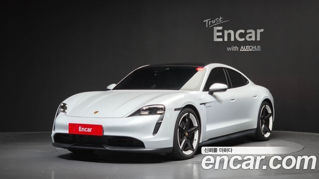 Porsche Taycan 2023