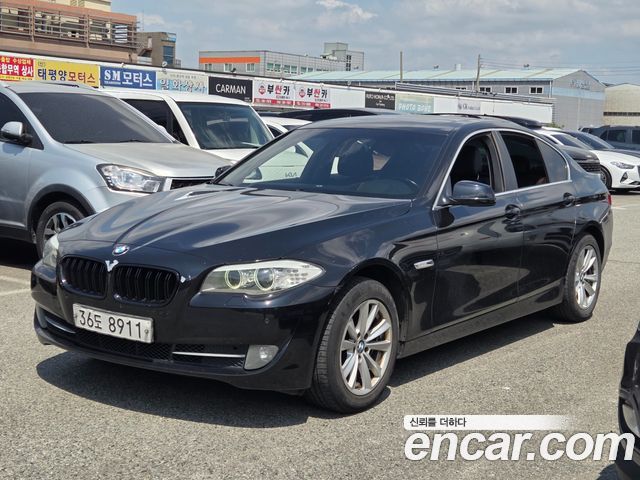 BMW 5-Series 2011