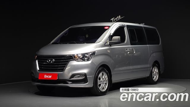Hyundai Starex 2019