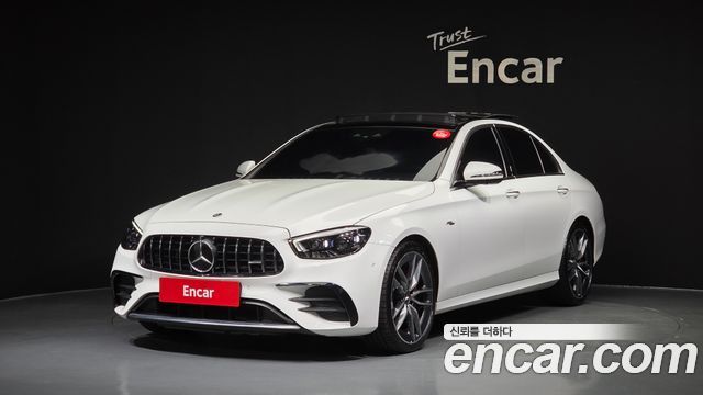 Mercedes-Benz E-Class 2022