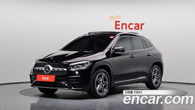 Mercedes-Benz GLA-Class 2023