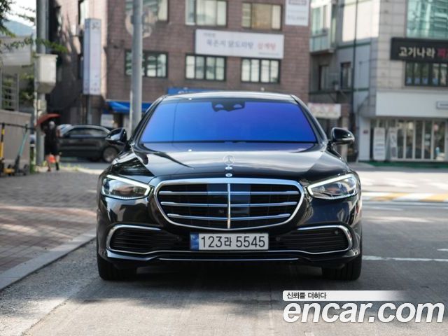 Mercedes-Benz S-Class 2022