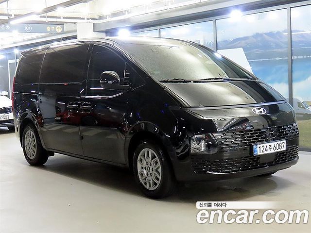 Hyundai Staria 2024