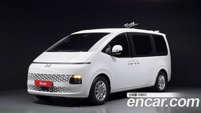 Hyundai Staria 2022