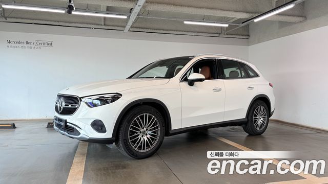 Mercedes-Benz GLC-Class 2025