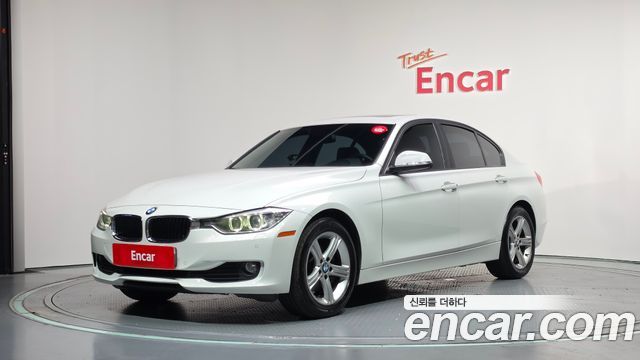 BMW 3-Series 2012