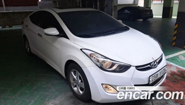 Hyundai AVANTE 2011
