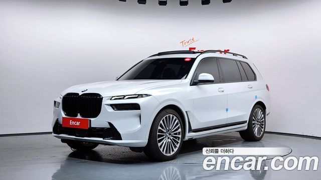 BMW X7 2023