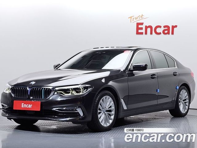 BMW 5-Series 2020