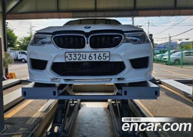 BMW M5 2020