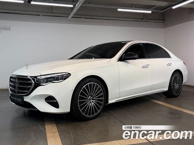 Mercedes-Benz E-Class 2024