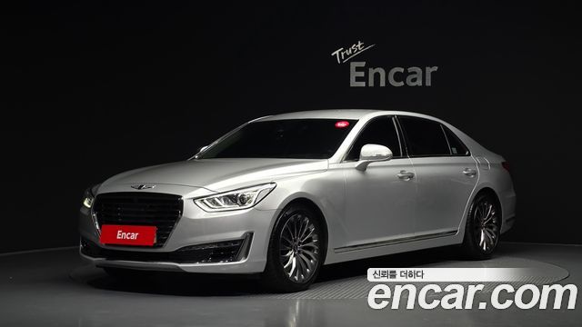 Genesis EQ900 2017