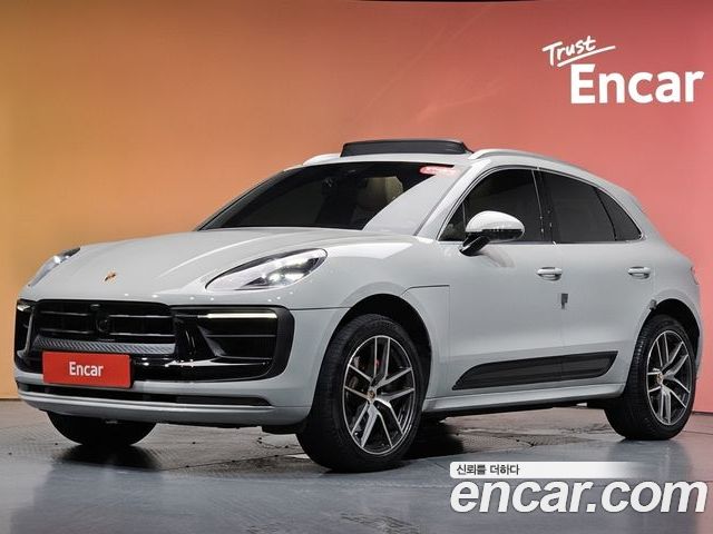 Porsche Macan 2022