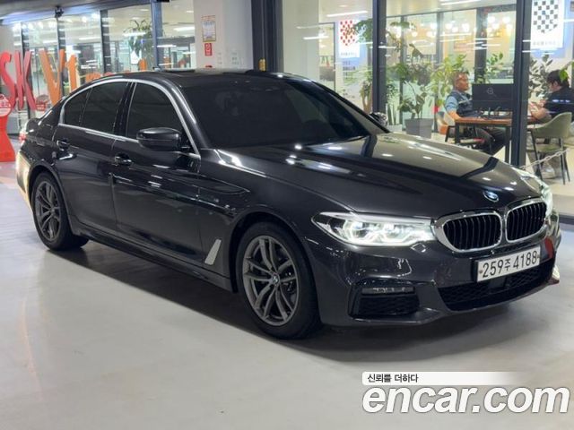BMW 5-Series 2020
