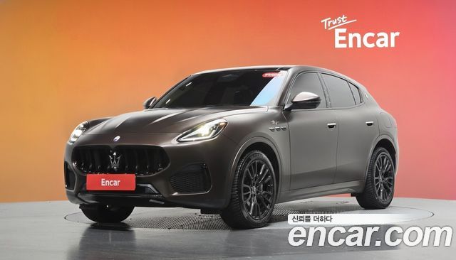 Maserati Grecale 2023