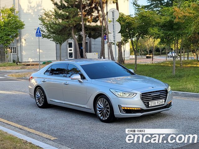 Genesis EQ900 2017