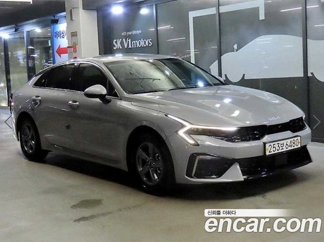 Kia K5 2025