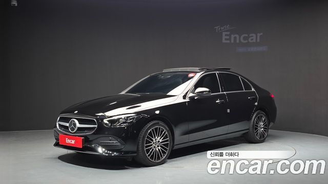 Mercedes-Benz C-Class 2022