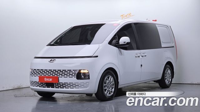 Hyundai Staria 2022