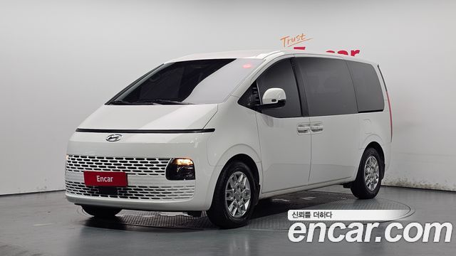 Hyundai Staria 2022