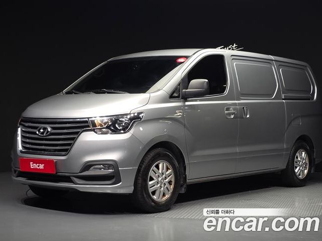 Hyundai Starex 2019