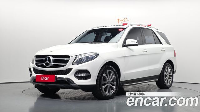 Mercedes-Benz GLE-Class 2016