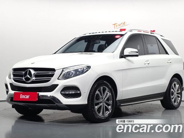 Mercedes-Benz GLE-Class 2016