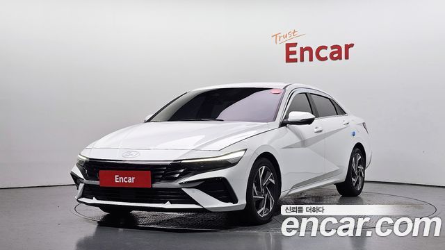 Hyundai AVANTE 2024