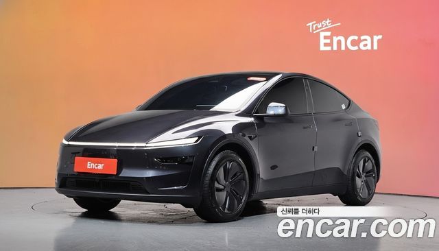 Tesla Model Y 2026