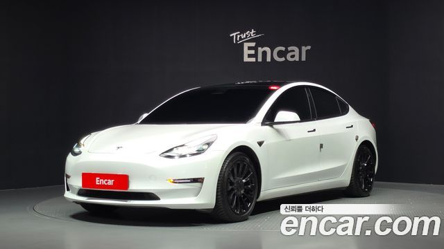 Tesla Model 3 2021