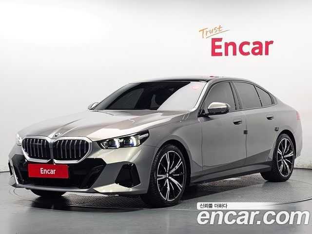 BMW 5-Series 2026